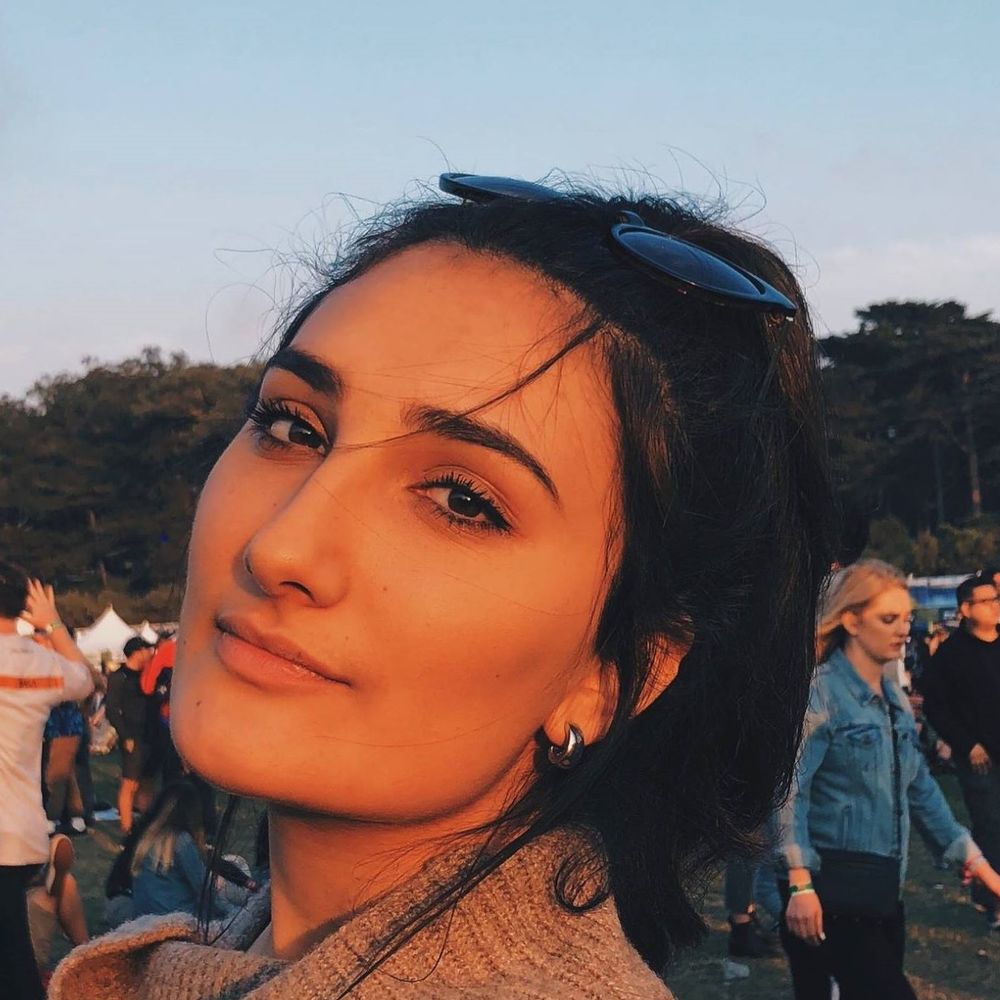 Meet your Posher, Kimia